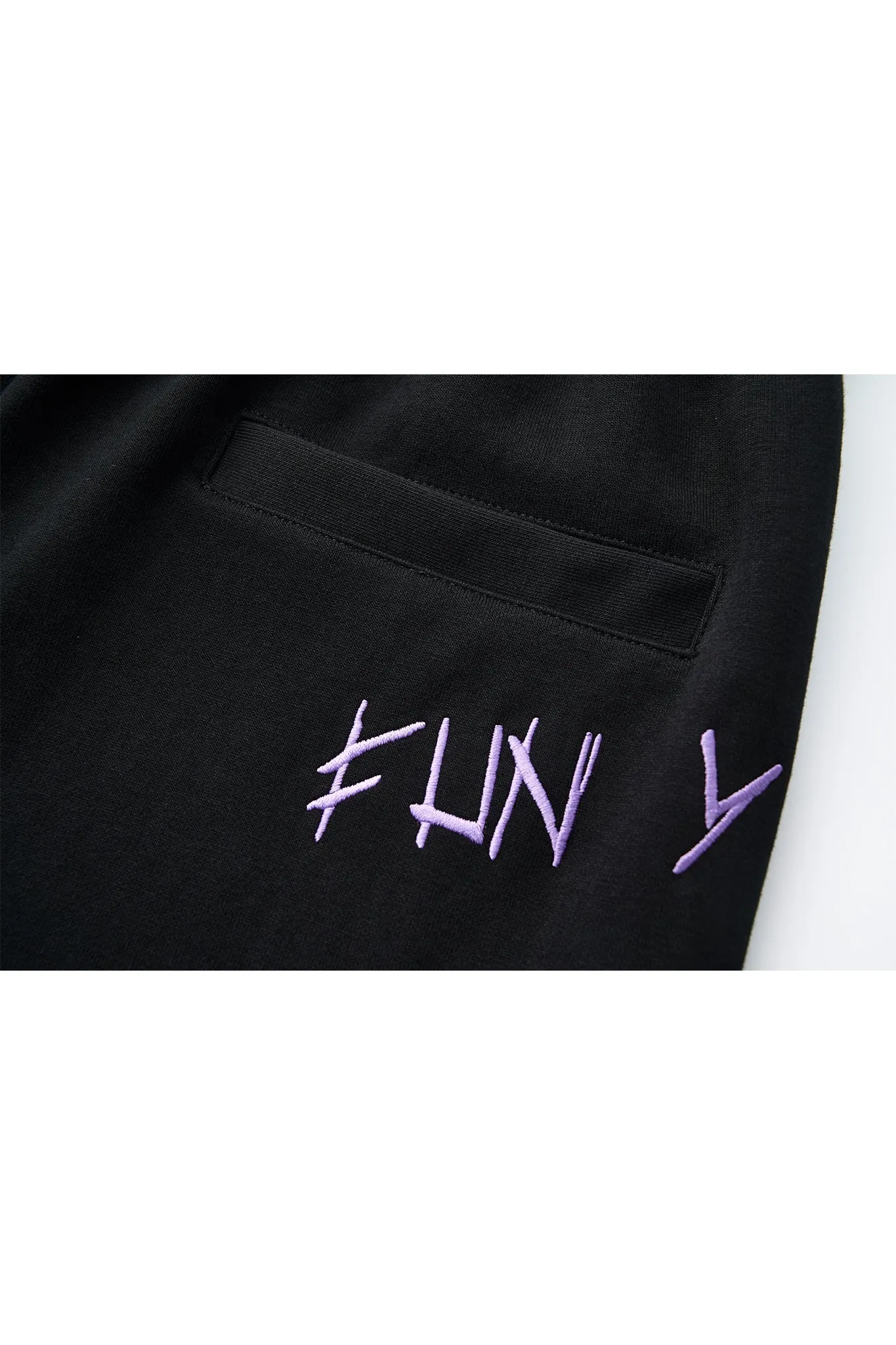 DANCING SKULL SWEATPANTS BLACK