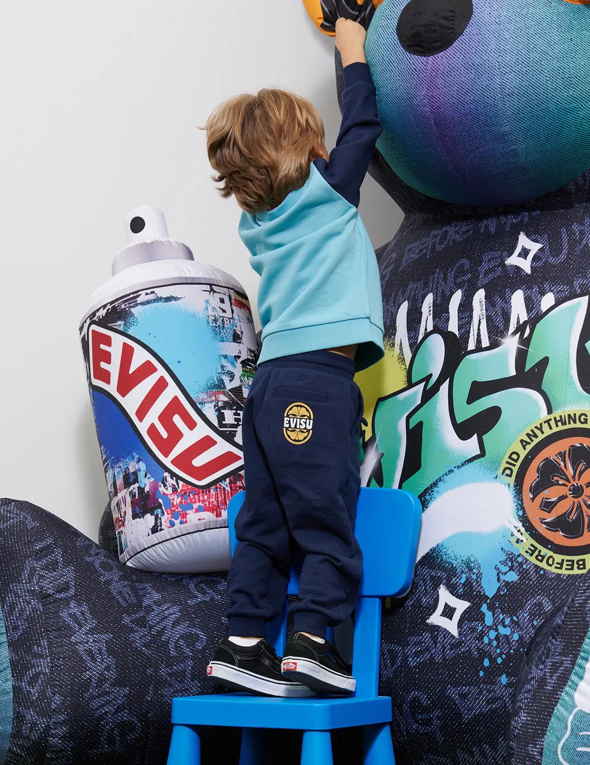 Daruma Buddies Print Sweatpants