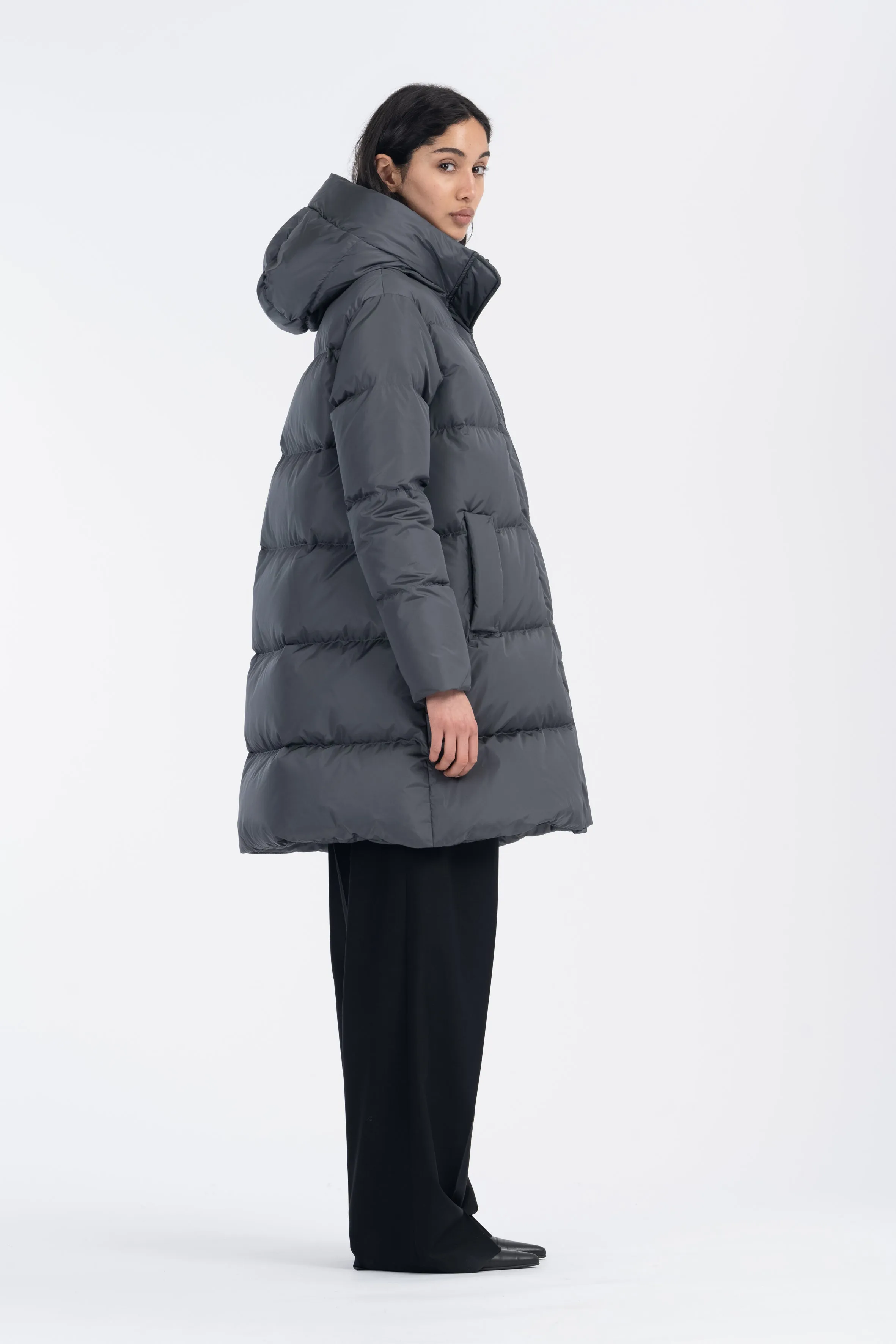 DOWN COAT NEV