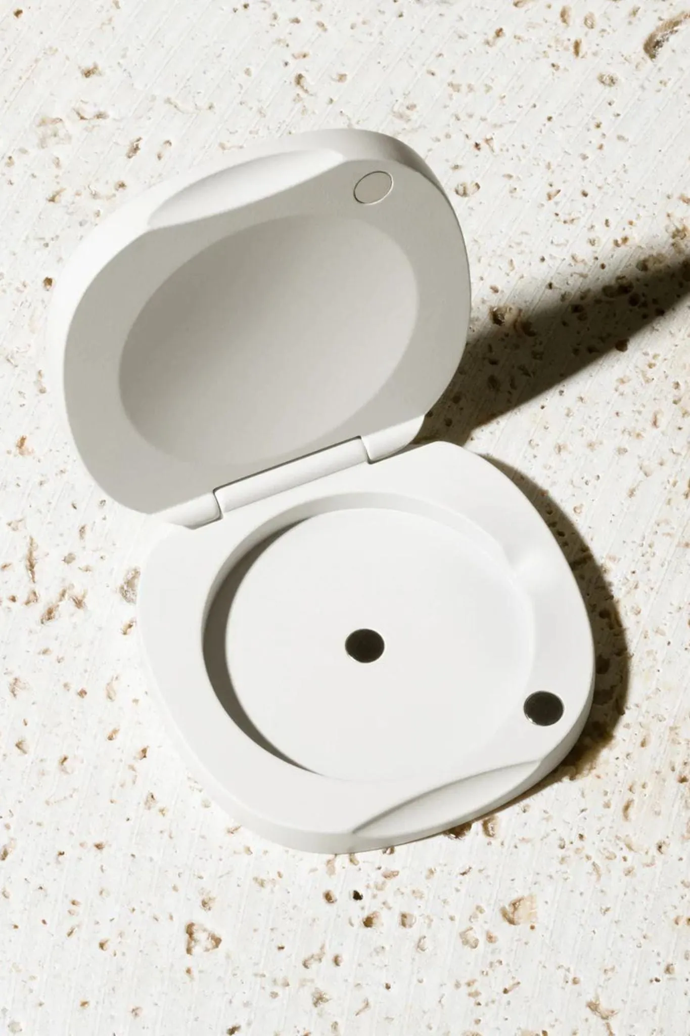 Odesse: Refillable Vessel